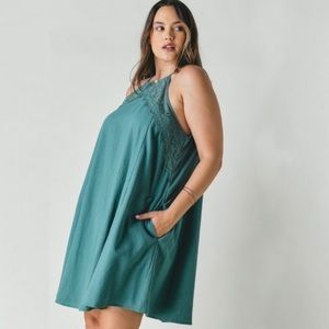Davi & Dani | Lace Neckline Halter Tunic Dress
